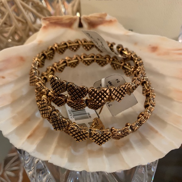 Alex and Ani Heart Bracelet - Picture 2 of 4